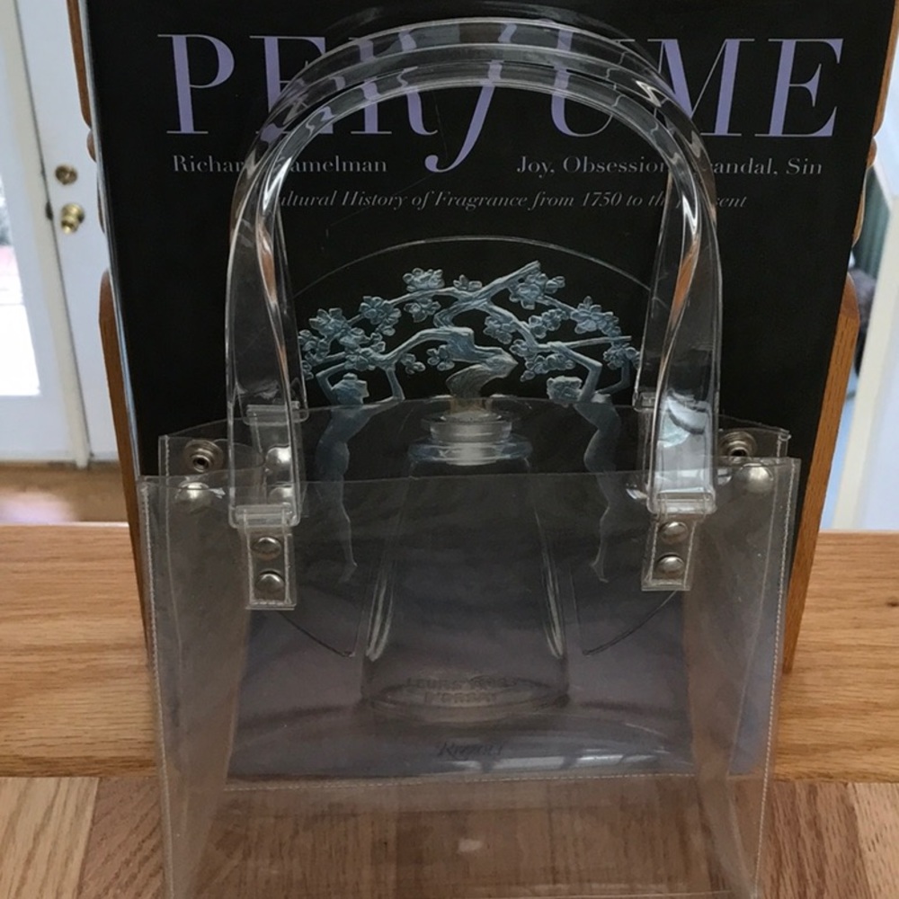 Incredible 🧊 Durable Vintage PVC Handbag Lucite Handles VEGAN! 🐇💕 Concerts